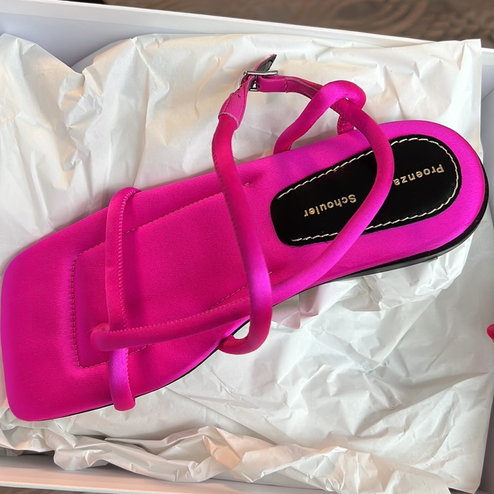 Pink sandals - Picture 10 of 12